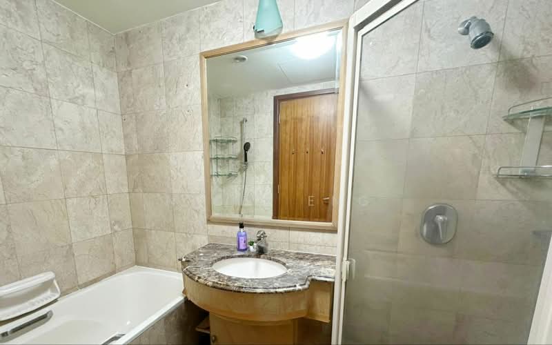 Tanglin View, 156 Prince Charles Crescent, Room Rental, 200 sqft, Condominium For Rent, by Nigel Eng, 500111592 - MBR5 - PropertyGuru.com.sg