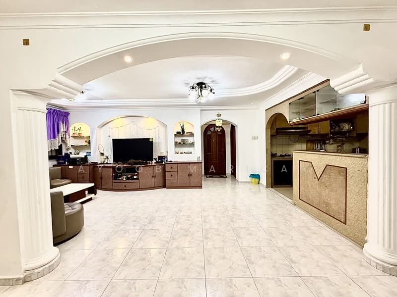 623 Bukit Batok Central, 623 Bukit Batok Central, 3 Bedrooms, 1,270 sqft, HDB Flat For Sale, by Ayoob Marican, 500111594 - Living Room - PropertyGuru.com.sg