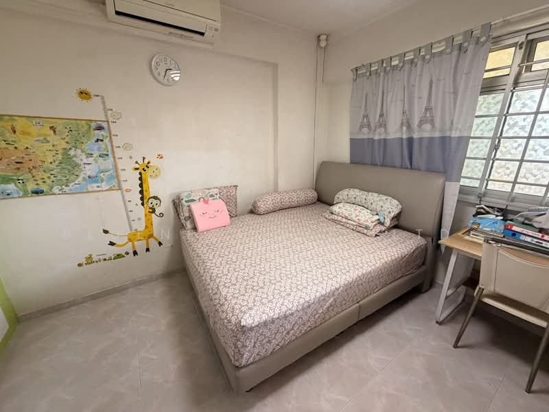 365 Woodlands Avenue 5, 365 Woodlands Avenue 5, 3 Bedrooms, 1,130 sqft, HDB Flat For Sale, by KENNETH CHUA, 500111603 - Bedroom - PropertyGuru.com.sg