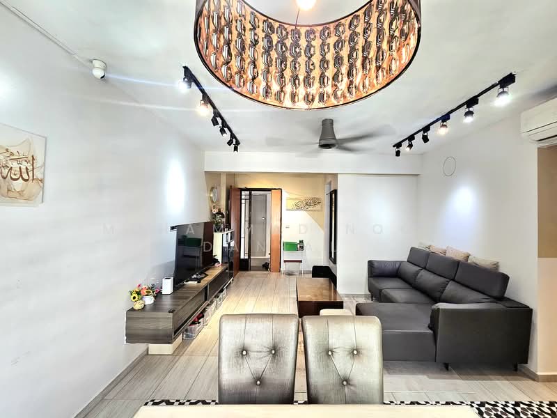 612D Punggol Drive, 612D Punggol Drive, 3 Bedrooms, 1,001 sqft, HDB Flat For Sale, by Muhammad Noor Danial, 500111624 - Living Room - PropertyGuru.com.sg