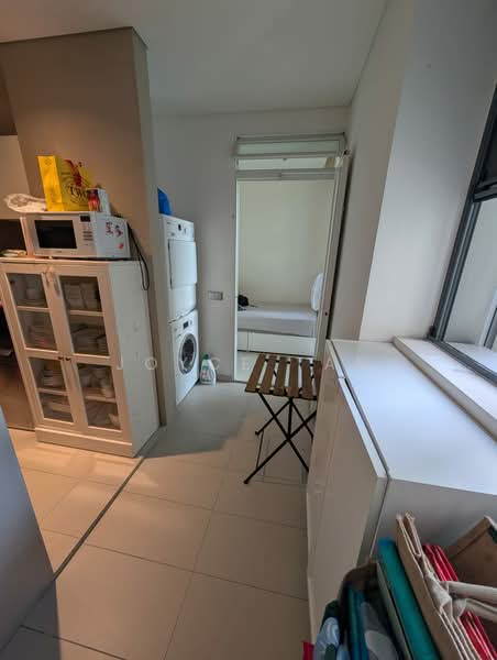 3 Orchard By-The-Park, 3 Orchard Boulevard, 4 Bedrooms, 2,260 sqft, Condominium For Rent, by Joyce Tan, 500111653 - Service Yard - PropertyGuru.com.sg