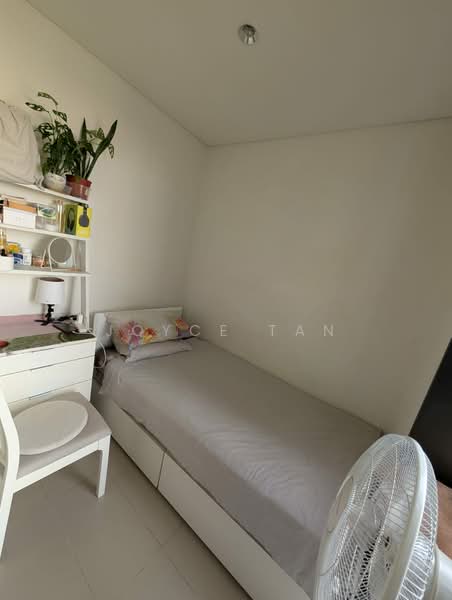 3 Orchard By-The-Park, 3 Orchard Boulevard, 4 Bedrooms, 2,260 sqft, Condominium For Rent, by Joyce Tan, 500111653 - Helper’s Room - PropertyGuru.com.sg