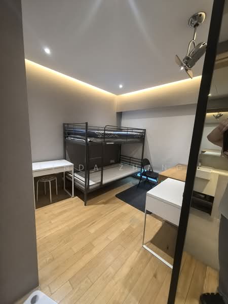 Eight Riversuites, 2 Whampoa East, 2 Bedrooms, 807 sqft, Condominium For Sale, by Linda Zhang, 500111664 - PropertyGuru.com.sg