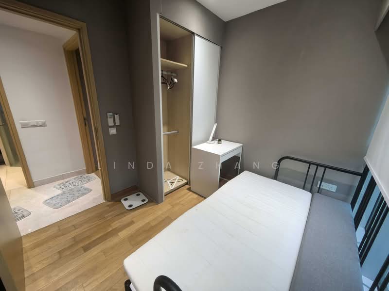 Eight Riversuites, 2 Whampoa East, 2 Bedrooms, 807 sqft, Condominium For Sale, by Linda Zhang, 500111664 - PropertyGuru.com.sg