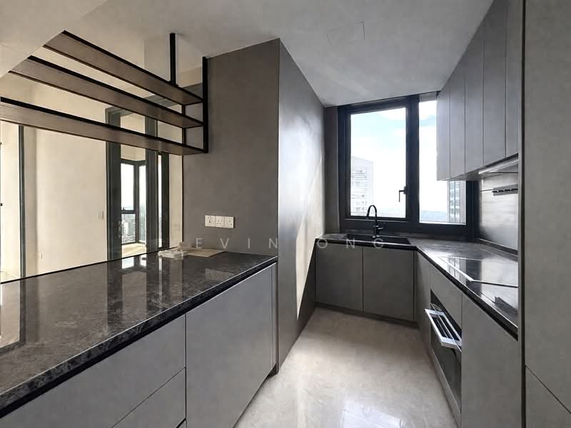 Perfect Ten, 323 Bukit Timah Road, 2 Bedrooms, 786 sqft, Condominium For Sale, by Kevin Ong, 500111668 - Kitchen - PropertyGuru.com.sg