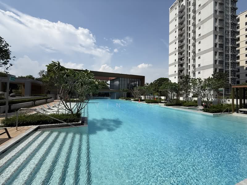 Perfect Ten, 323 Bukit Timah Road, 2 Bedrooms, 786 sqft, Condominium For Sale, by Kevin Ong, 500111668 - Pool Area - PropertyGuru.com.sg