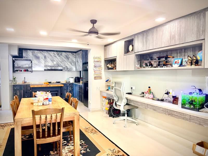 359 Tampines Street 34, 359 Tampines Street 34, 3 Bedrooms, 1,302 sqft, HDB Flat For Sale, by Benn Xie, 500111693 - Kitchen - PropertyGuru.com.sg