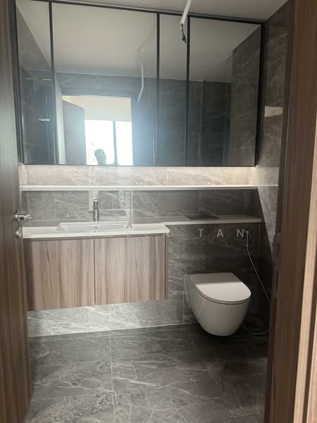 Lentor Modern, 5 Lentor Central, 4 Bedrooms, 1,528 sqft, Condominium For Sale, by Pamela Tan, 500111704 - Bathroom - PropertyGuru.com.sg