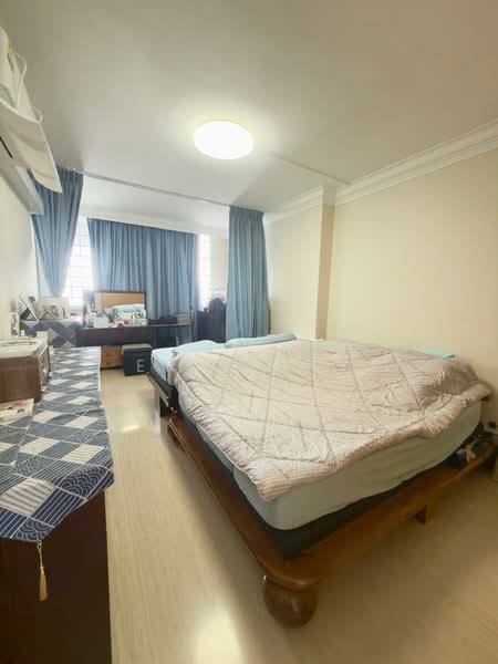 918 Hougang Avenue 9, 918 Hougang Avenue 9, 3 Bedrooms, 1,292 sqft, HDB Flat For Sale, by Eric Tay, 500111737 - Bedroom - PropertyGuru.com.sg