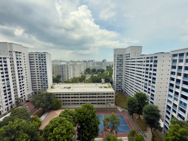 918 Hougang Avenue 9, 918 Hougang Avenue 9, 3 Bedrooms, 1,292 sqft, HDB Flat For Sale, by Eric Tay, 500111737 - Exterior - PropertyGuru.com.sg