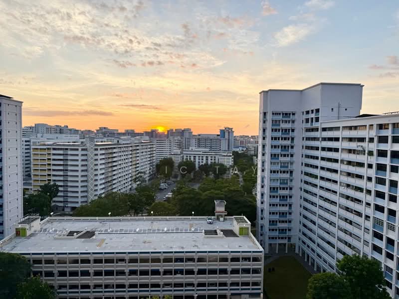918 Hougang Avenue 9, 918 Hougang Avenue 9, 3 Bedrooms, 1,292 sqft, HDB Flat For Sale, by Eric Tay, 500111737 - Exterior - PropertyGuru.com.sg