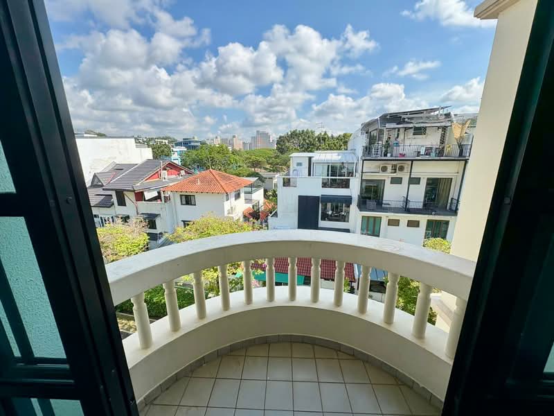 Park East, 69 Jalan Tua Kong, 2 Bedrooms, 893 sqft, Condominium For Rent, by Baron Tan 陈鼎超, 500111739 - Balcony - PropertyGuru.com.sg