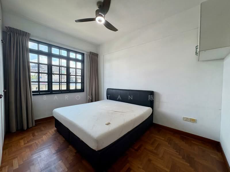 Park East, 69 Jalan Tua Kong, 2 Bedrooms, 893 sqft, Condominium For Sale, by Baron Tan 陈鼎超, 500111745 - Bedroom - PropertyGuru.com.sg