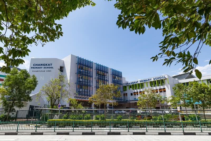 Tropical Spring, 23 Simei Street 4, 3 Bedrooms, 2,809 sqft, Condominium For Sale, by YVONNE CHEN, 500111749 - Exterior - PropertyGuru.com.sg