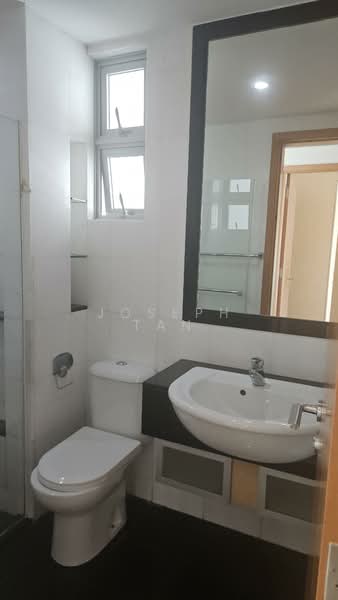 Caribbean at Keppel Bay, 30 Keppel Bay Drive, 3 Bedrooms, 1,206 sqft, Condominium For Sale, by Joseph Tan, 500111770 - Bathroom - PropertyGuru.com.sg