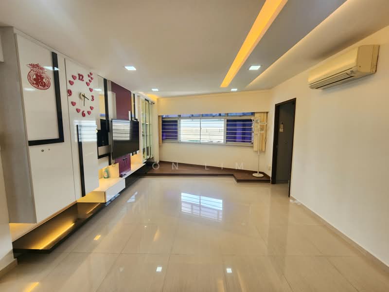 346 Choa Chu Kang Loop, 346 Choa Chu Kang Loop, 3 Bedrooms, 1,119 sqft, HDB Flat For Sale, by Don Lim, 500111773 - Living Room - PropertyGuru.com.sg