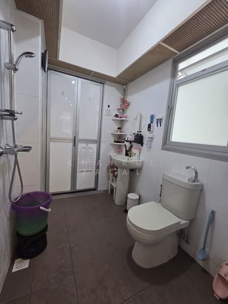 150A Corporation Drive, 150A Corporation Drive, Studio, 505 sqft, HDB Flat For Sale, by Khairul Jalal, 500111780 - Bathroom - PropertyGuru.com.sg