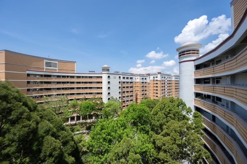 153 Pasir Ris Street 13, 153 Pasir Ris Street 13, 3 Bedrooms, 1,550 sqft, HDB Flat For Sale, by Elfi Bin Abdullah, 500111786 - Exterior - PropertyGuru.com.sg