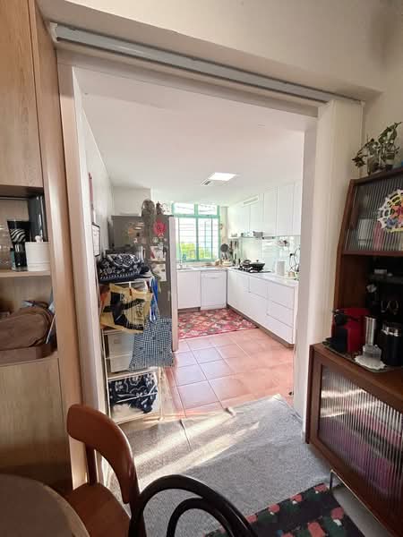 The Sunnydale, 21 Serangoon Avenue 3, 2 Bedrooms, 1,270 sqft, Condominium For Sale, by Ken Wee, 500111788 - Kitchen - PropertyGuru.com.sg