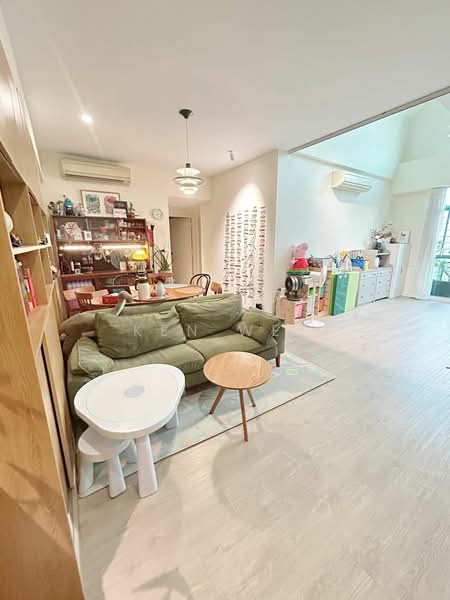 The Sunnydale, 21 Serangoon Avenue 3, 2 Bedrooms, 1,270 sqft, Condominium For Sale, by Ken Wee, 500111788 - Living Room - PropertyGuru.com.sg