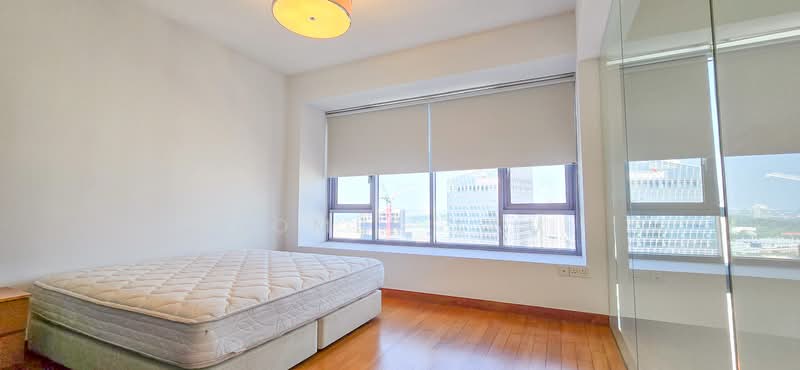 High-rise living with unblocked sea/city views at Tg Pagar, , 2 Bedrooms, 1,109 sqft, Condominium For Sale, by Homer Lau, 500111816 - Bedroom - PropertyGuru.com.sg