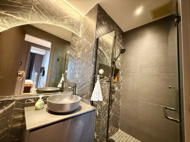 Reflections at Keppel Bay, 1 Keppel Bay View, 2 Bedrooms, 980 sqft, Condominium For Sale, by Summer Xia, 500111825 - Bathroom - PropertyGuru.com.sg