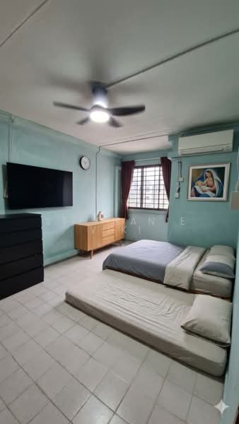 For Sale - 438 Tampines Street 43