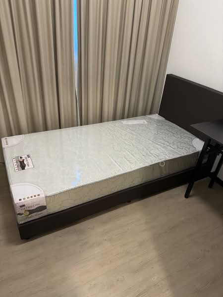 Parc Riviera, 101 West Coast Vale, 2 Bedrooms, 710 sqft, Condominium For Rent, by Chloe Teo, 500111837 - Bedroom - PropertyGuru.com.sg