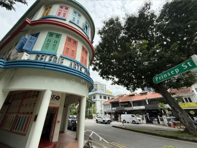 Rare Shophouse F&B at Prinsep St, , 4,195 sqft, Food & Beverage For Rent, by TAN MEI LIAN EILEEN, 500111859 - Exterior - CommercialGuru.com.sg