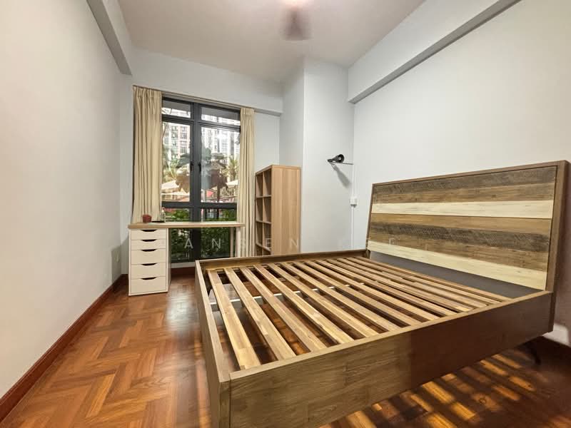 East Meadows, 32 Tanah Merah Kechil Road, 3 Bedrooms, 1,249 sqft, Condominium For Sale, by Jansen Kee, 500111873 - Bedroom - PropertyGuru.com.sg