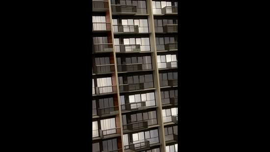 Blossoms By The Park, 9 Slim Barracks Rise, 2 Bedrooms, 689 sqft, Condominium For Sale, by William Yong, 500111878 - PropertyGuru.com.sg