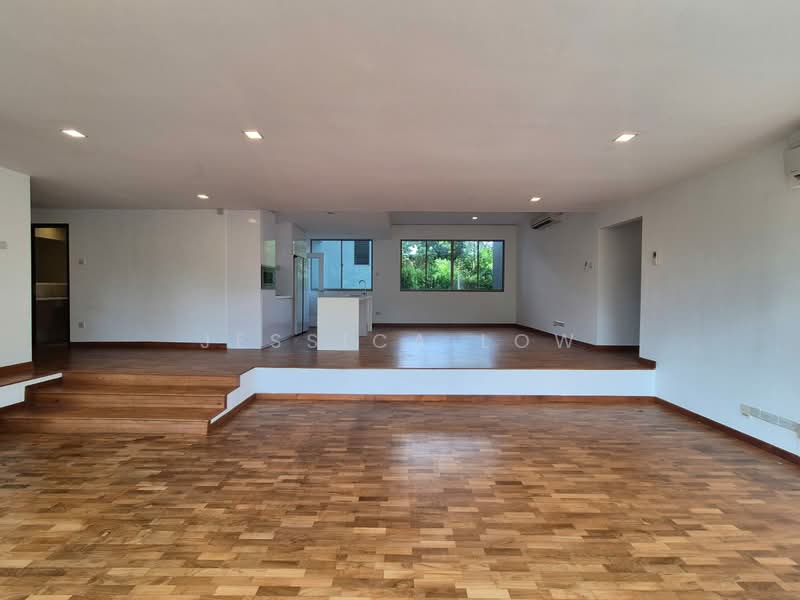 Nassim Regency, 37 Nassim Road, 3 Bedrooms, 2,024 sqft, Apartment For Rent, by Jessica Low, 500111886 - Living Room - PropertyGuru.com.sg