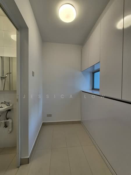Nassim Regency, 37 Nassim Road, 3 Bedrooms, 2,024 sqft, Apartment For Rent, by Jessica Low, 500111886 - Bathroom - PropertyGuru.com.sg