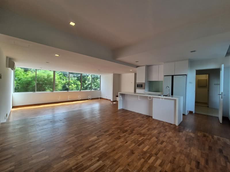 Nassim Regency, 37 Nassim Road, 3 Bedrooms, 2,024 sqft, Apartment For Rent, by Jessica Low, 500111886 - Living Room - PropertyGuru.com.sg