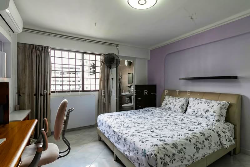 432 Tampines Street 41, 432 Tampines Street 41, 3 Bedrooms, 1,109 sqft, HDB Flat For Sale, by Elaine Wong, 500111889 - Bedroom - PropertyGuru.com.sg