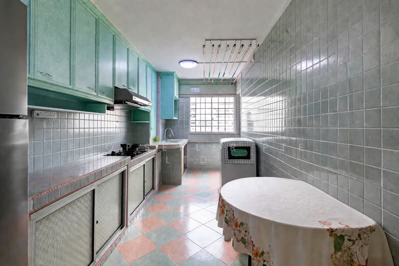 432 Tampines Street 41, 432 Tampines Street 41, 3 Bedrooms, 1,109 sqft, HDB Flat For Sale, by Elaine Wong, 500111889 - Kitchen - PropertyGuru.com.sg