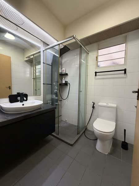 269B Punggol Field, 269B Punggol Field, 3 Bedrooms, 1,001 sqft, HDB Flat For Sale, by Bernard Ong, 500111910 - Bathroom - PropertyGuru.com.sg