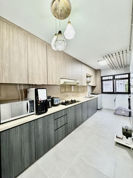 201C Compassvale Drive, 201C Compassvale Drive, 3 Bedrooms, 969 sqft, HDB Flat For Sale, by MOHD FARID, 500111917 - Kitchen - PropertyGuru.com.sg