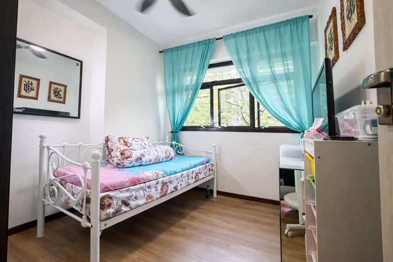 608A Tampines North Drive 1, 608A Tampines North Drive 1, 3 Bedrooms, 1,001 sqft, HDB Flat For Sale, by Azhar Az, 500111929 - Bedroom - PropertyGuru.com.sg