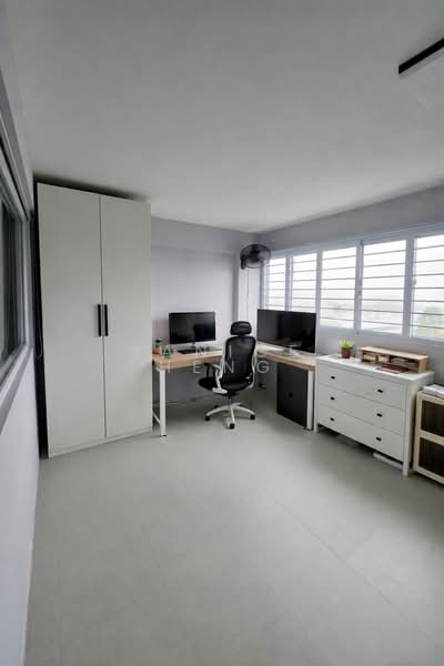 175 Yishun Avenue 7, 175 Yishun Avenue 7, 3 Bedrooms, 1,410 sqft, HDB Flat For Sale, by Janice Heng, 500111931 - Study - PropertyGuru.com.sg