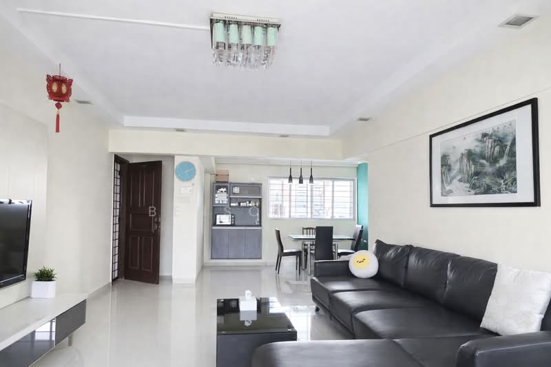240 Jurong East Street 21, 240 Jurong East Street 21, 3 Bedrooms, 1,301 sqft, HDB Flat For Sale, by Benson Yew, 500111934 - Living Room - PropertyGuru.com.sg