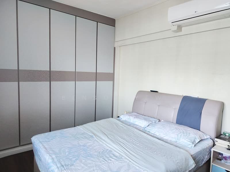 240 Jurong East Street 21, 240 Jurong East Street 21, 3 Bedrooms, 1,301 sqft, HDB Flat For Sale, by Benson Yew, 500111934 - Bedroom - PropertyGuru.com.sg