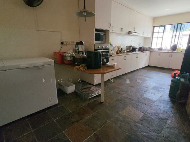 ⭐️Elevated Land⭐️1km HPPS⭐️Great Value⭐️Fiona 国凤 8218☎️5108, Grove Avenue, Grove Drive, Grove Crescent, Grove Lane, Holland Grove Drive, Holland Grove Terrace, Holland Grove Lane, Holland Walk, Holland Grove Avenue, 4 Bedrooms, 4,000 sqft, Semi-Detached House For Sale, by Fiona Yin 国凤, 500111953 - Kitchen - PropertyGuru.com.sg