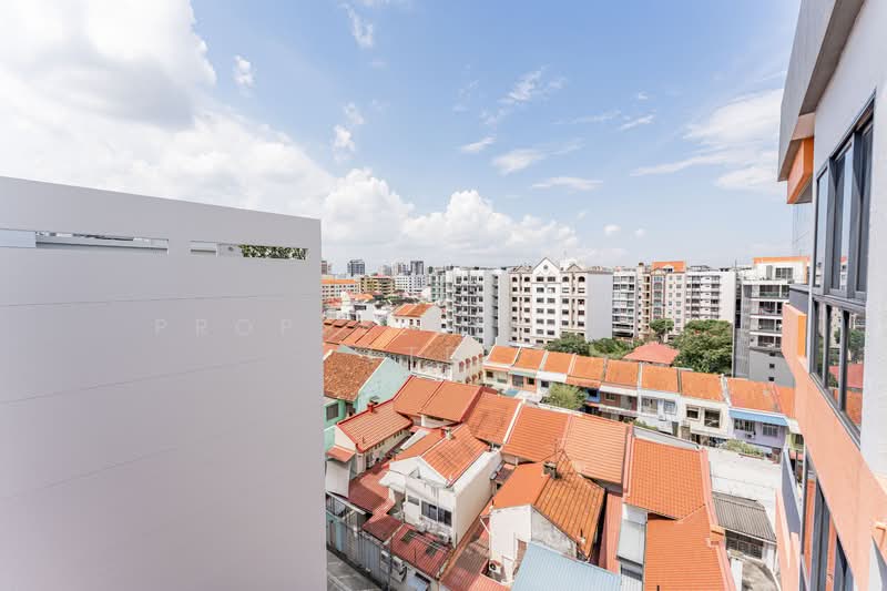 Rezi 24, 39 Lorong 24 Geylang, 1 Bedroom, 495 sqft, Apartment For Sale, by JOHN YEO, 500111987 - Exterior - PropertyGuru.com.sg