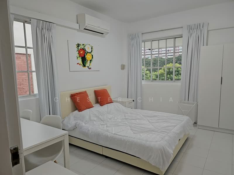 Pandan Valley, 1 Pandan Valley, Room Rental, 250 sqft, Condominium For Rent, by Chester Chia, 500111992 - Bedroom - PropertyGuru.com.sg