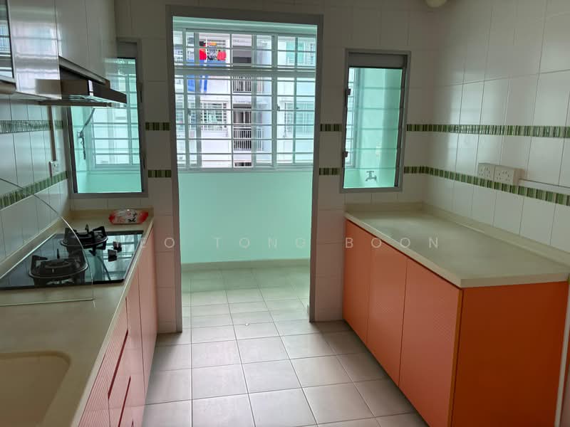 450 Yishun Ring Road, 450 Yishun Ring Road, 3 Bedrooms, 1,044 sqft, HDB Flat For Sale, by Yeo Tong Boon, 500111993 - Kitchen - PropertyGuru.com.sg