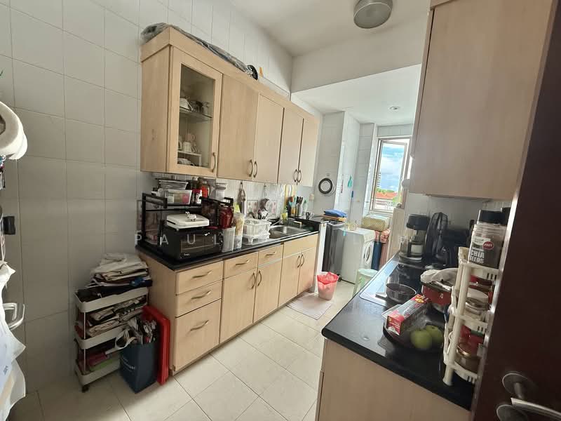 Fortune Spring, 7 Palm Road, 3 Bedrooms, 2,282 sqft, Condominium For Rent, by Paul C S Lim, 500112016 - Kitchen - PropertyGuru.com.sg