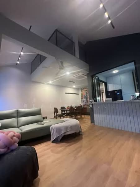 D20 Fully Designer Renovated Semi D Near Casuarina Enclave, , 3 Bedrooms, 1,800 sqft, Semi-Detached House For Sale, by EXCLUSIVE REAL ESTATE PTE. LTD. (RESIDENTIAL), 500112020 - Living Room - PropertyGuru.com.sg