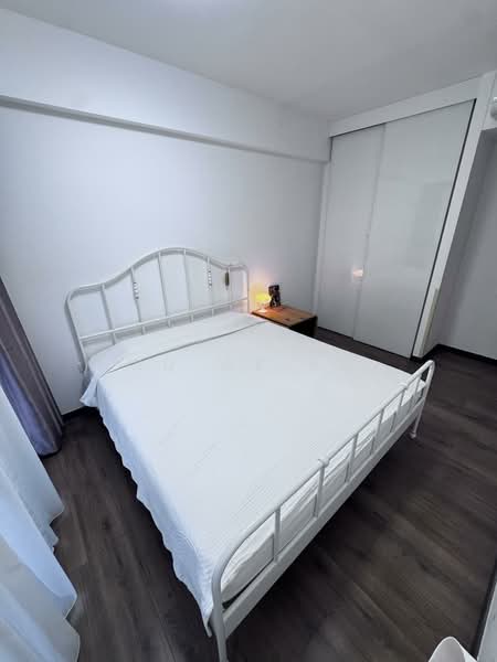 Lake Grande, 6 Jurong Lake Link, 2 Bedrooms, 614 sqft, Condominium For Rent, by Xu Weiru, 500112030 - Bedroom - PropertyGuru.com.sg