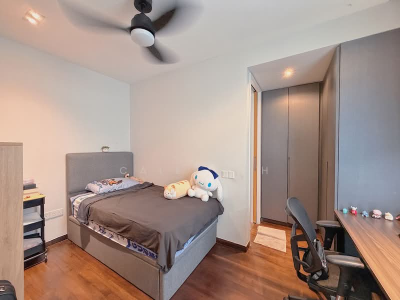The Woods, Westwood Avenue, 6 Bedrooms, 4,004 sqft, Cluster House For Sale, by Caleb Peh, 500112034 - Common Bedroom with Ensuite Bathroom - PropertyGuru.com.sg